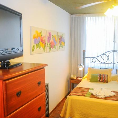 Hotel Costa Azul Cassaffousth エクステリア 写真