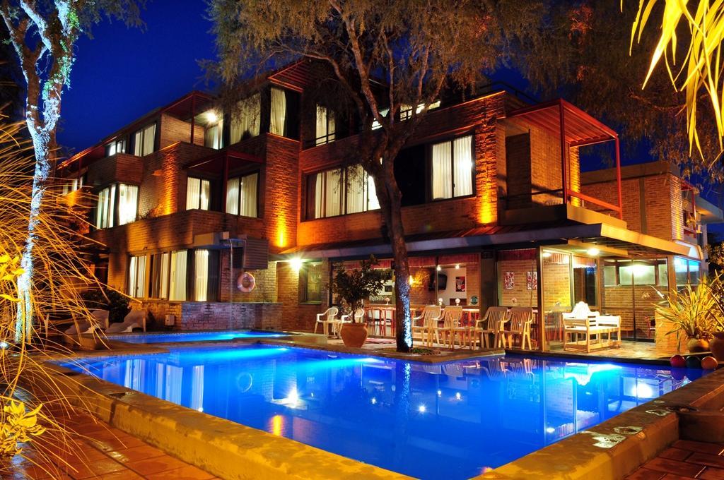 Hotel Costa Azul Cassaffousth エクステリア 写真