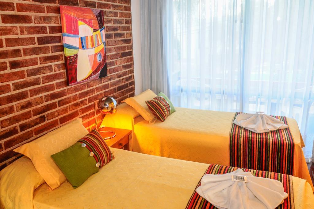 Hotel Costa Azul Cassaffousth エクステリア 写真