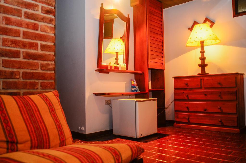 Hotel Costa Azul Cassaffousth エクステリア 写真