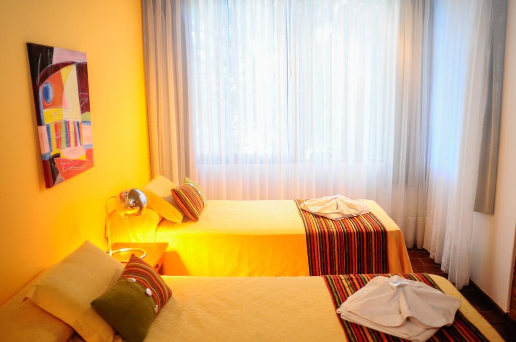 Hotel Costa Azul Cassaffousth エクステリア 写真