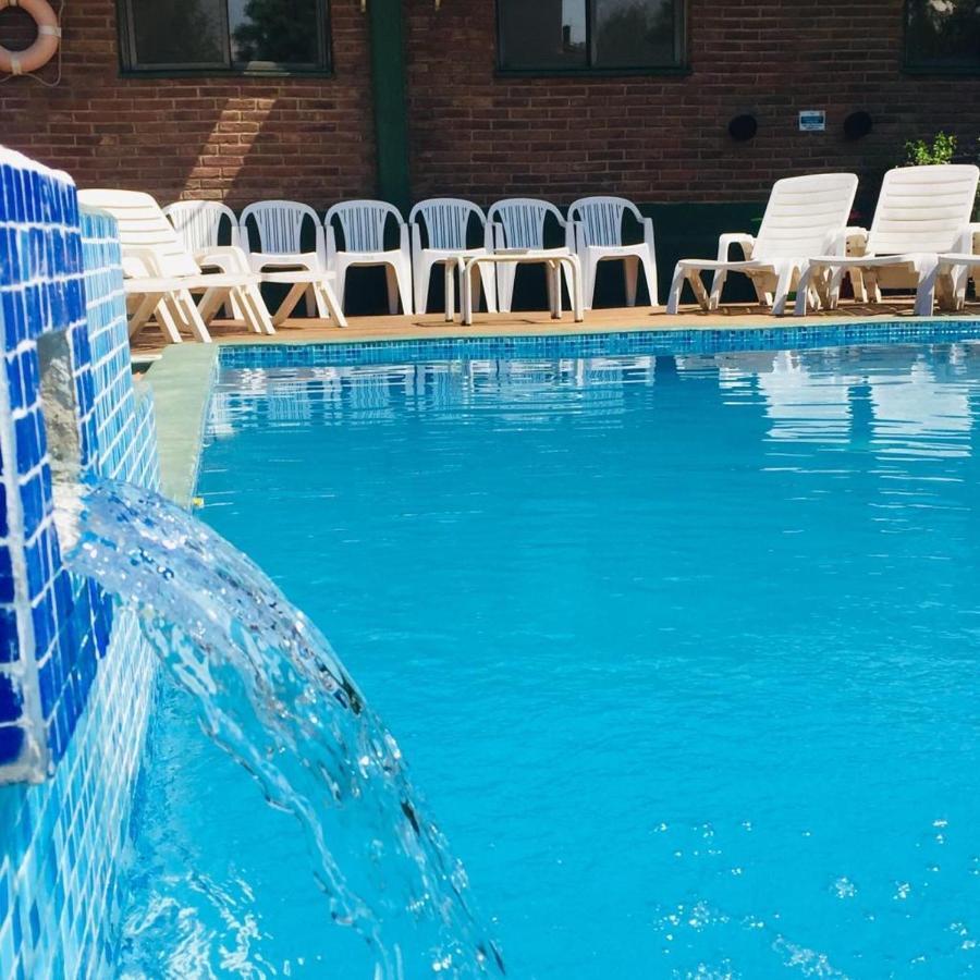 Hotel Costa Azul Cassaffousth エクステリア 写真